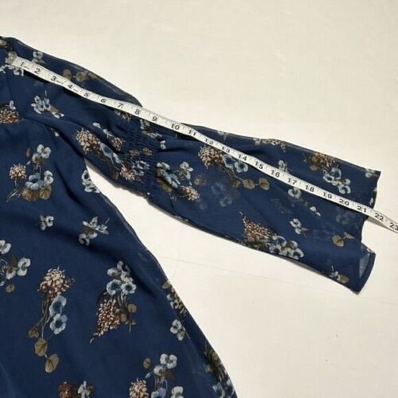 Altar'd State Women's Floral Print Blue Dress Sz S Boho Shear Bell Sleeve lined - Picture 5 of 7